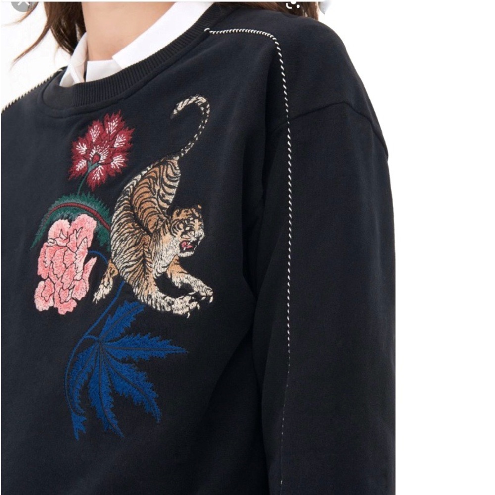 Sandro Alek Tiger Bird Embroidered Sweater Top - Picture 2 of 7